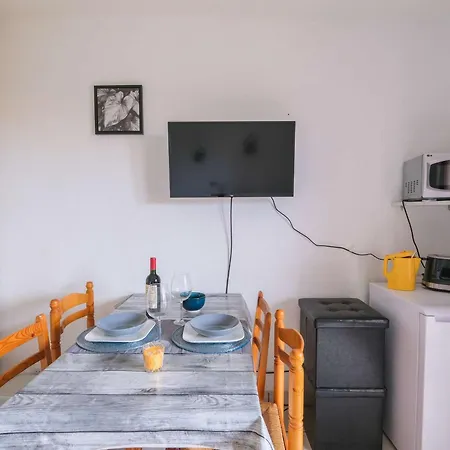 2-4 Pers. Avec Terrasse & Parking A 2 Pas Des Plages De - Fr-1-877-47 아파트